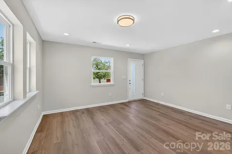1610 Spring Street Charlotte NC 28206