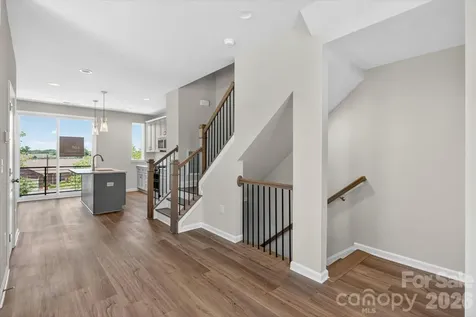 1610 Spring Street Charlotte NC 28206
