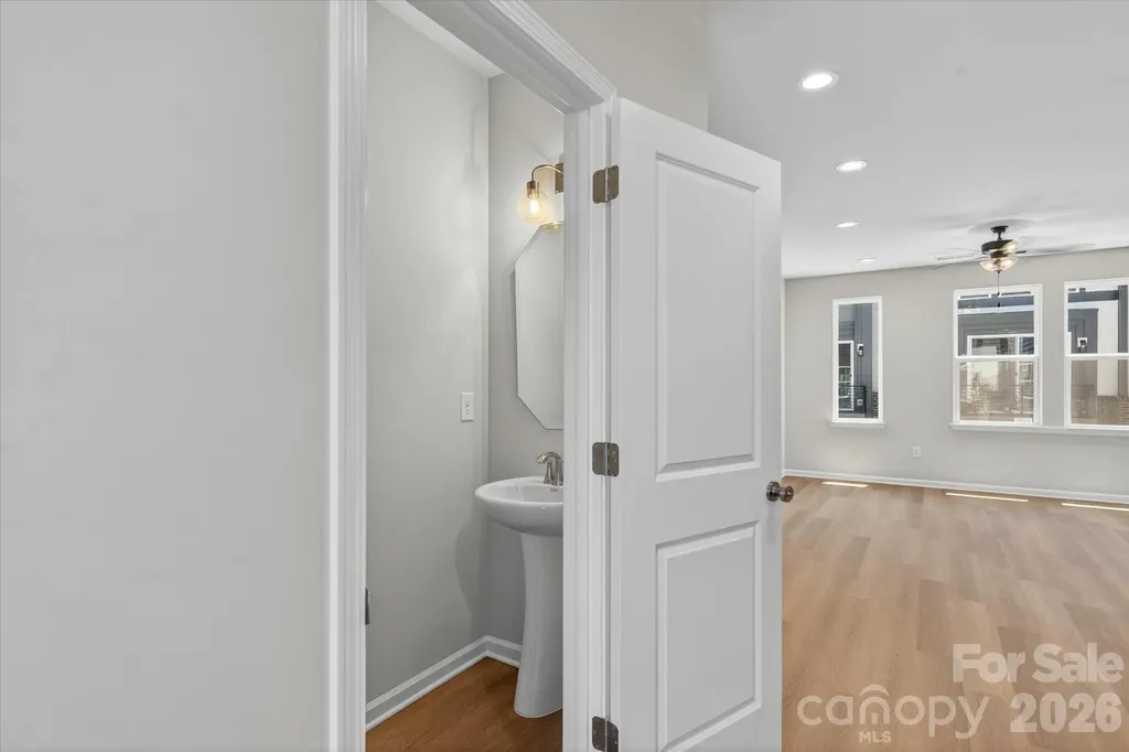 1614 Spring Street Charlotte NC 28206