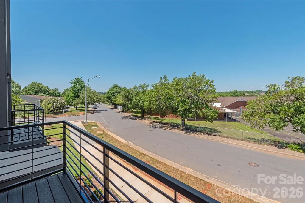 1614 Spring Street Charlotte NC 28206