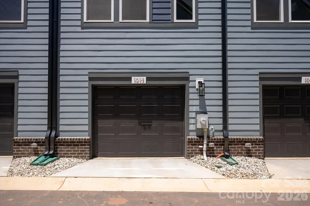 1614 Spring Street Charlotte NC 28206