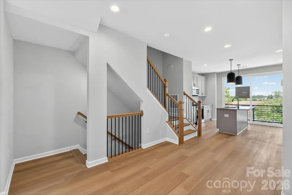 1614 Spring Street Charlotte NC 28206