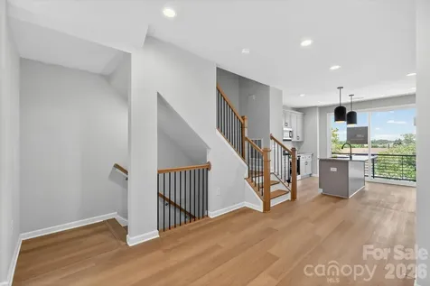 1614 Spring Street Charlotte NC 28206