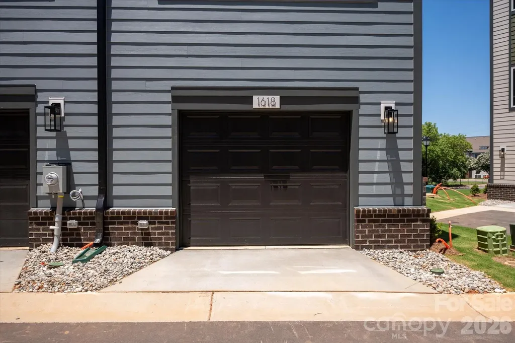1618 Spring Street Charlotte NC 28206