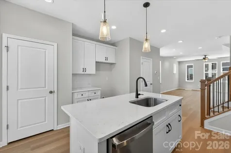 1618 Spring Street Charlotte NC 28206
