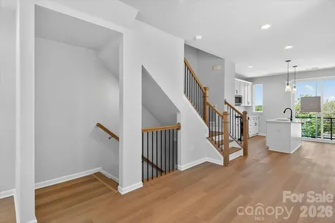 1618 Spring Street Charlotte NC 28206