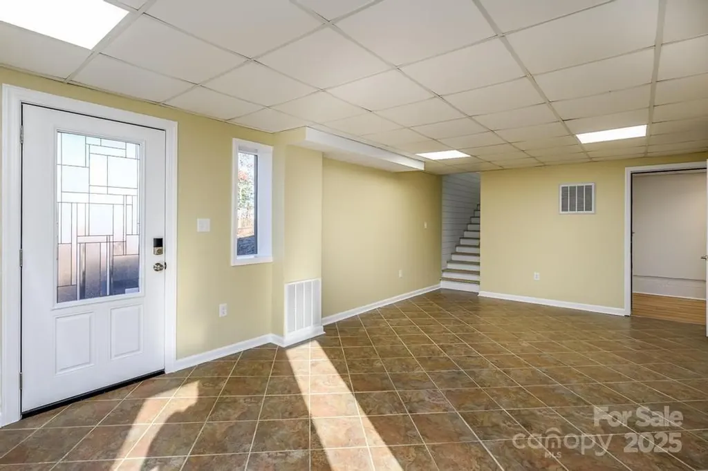2106 Lynmore Drive Sherrills Ford NC 28673