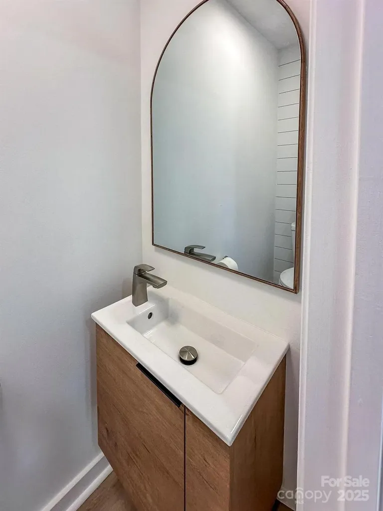 2106 Lynmore Drive Sherrills Ford NC 28673