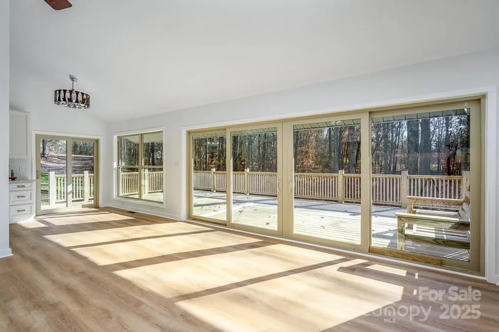 2106 Lynmore Drive Sherrills Ford NC 28673