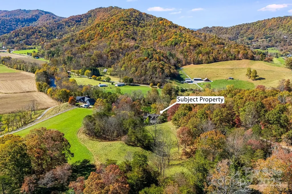 99 Thistle Ridge Canton NC 28716