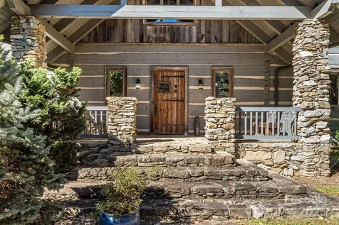 99 Thistle Ridge Canton NC 28716