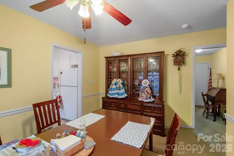2514 Oxford Circle Lancaster SC 29720