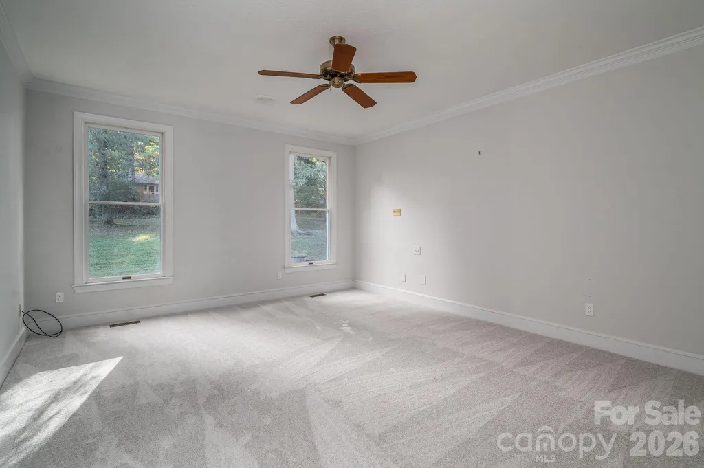 208 Hollow Road Lincolnton NC 28092