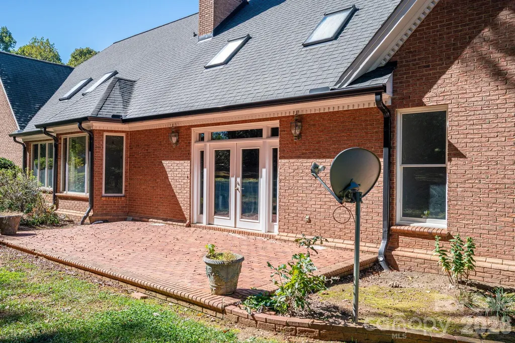 208 Hollow Road Lincolnton NC 28092