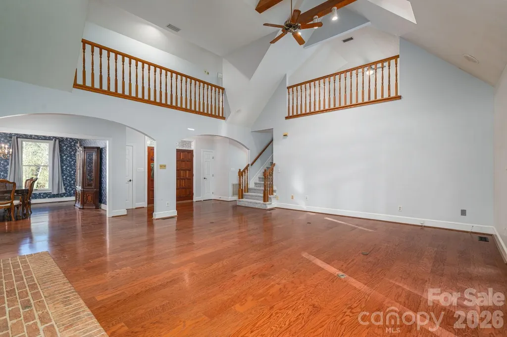 208 Hollow Road Lincolnton NC 28092