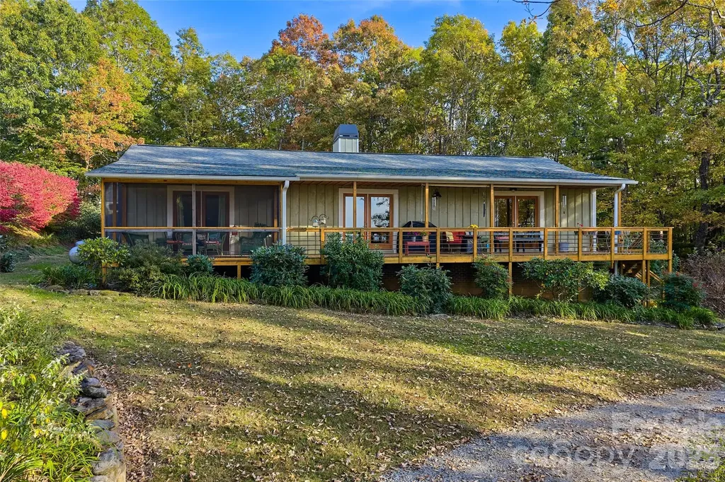 325, 141 & 75 Owl Haven Lane Cedar Mountain NC 28718