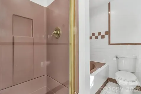 111 Hidden Pond Lane Asheville NC 28804