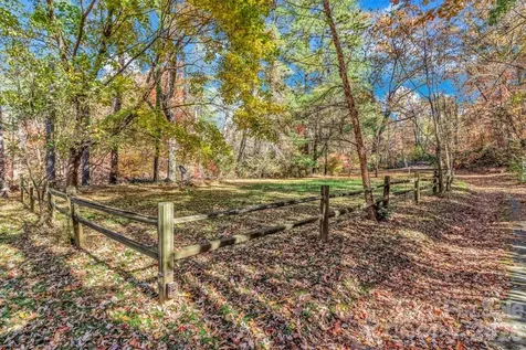 111 Hidden Pond Lane Asheville NC 28804
