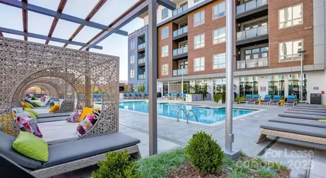 650 E Brooklyn Village Avenue Charlotte NC 28202