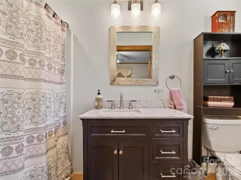 136 Roaring Spout Lane Burnsville NC 28714