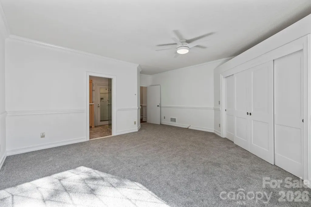 31 Ridge Drive S Hendersonville NC 28739