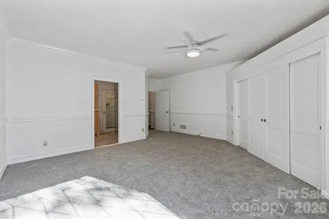 31 Ridge Drive S Hendersonville NC 28739