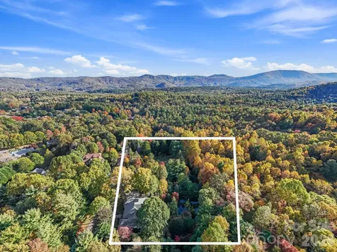 31 Ridge Drive S Hendersonville NC 28739