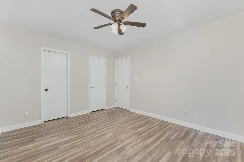 8503 Beechbrooke Road Charlotte NC 28227