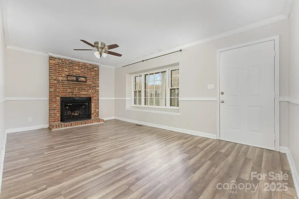 8503 Beechbrooke Road Charlotte NC 28227