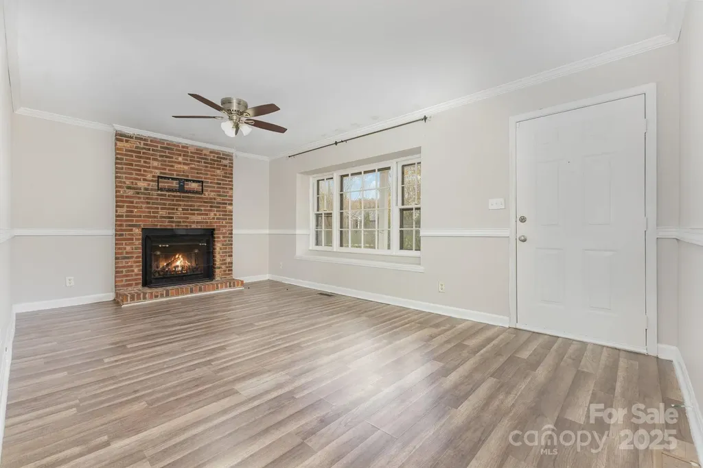 8503 Beechbrooke Road Charlotte NC 28227