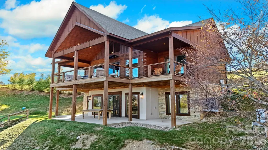 584 Grey Fox Ridge Banner Elk NC 28604