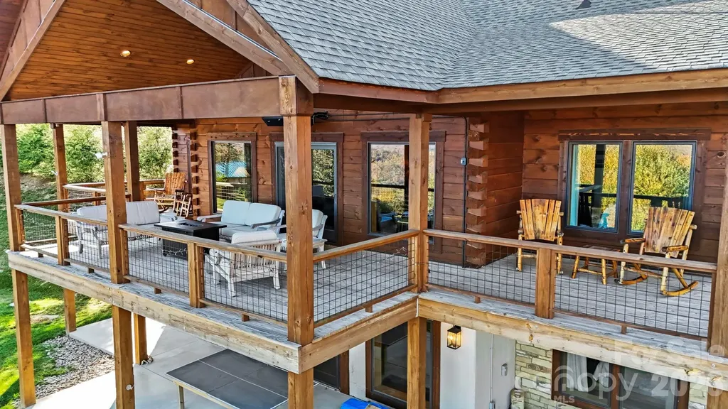 584 Grey Fox Ridge Banner Elk NC 28604