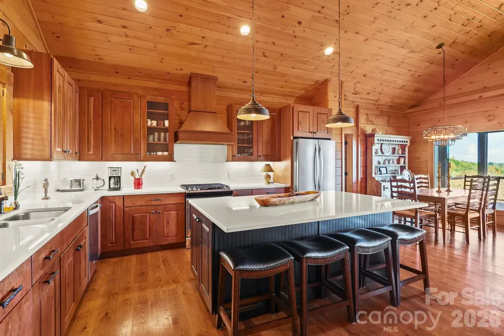 584 Grey Fox Ridge Banner Elk NC 28604