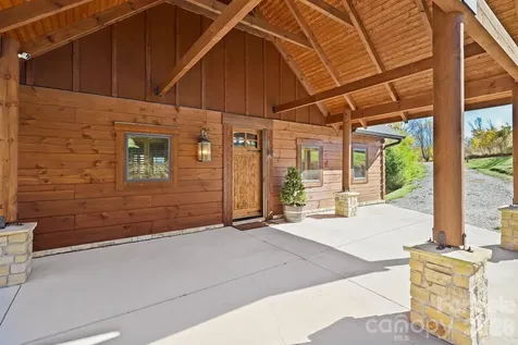 584 Grey Fox Ridge Banner Elk NC 28604