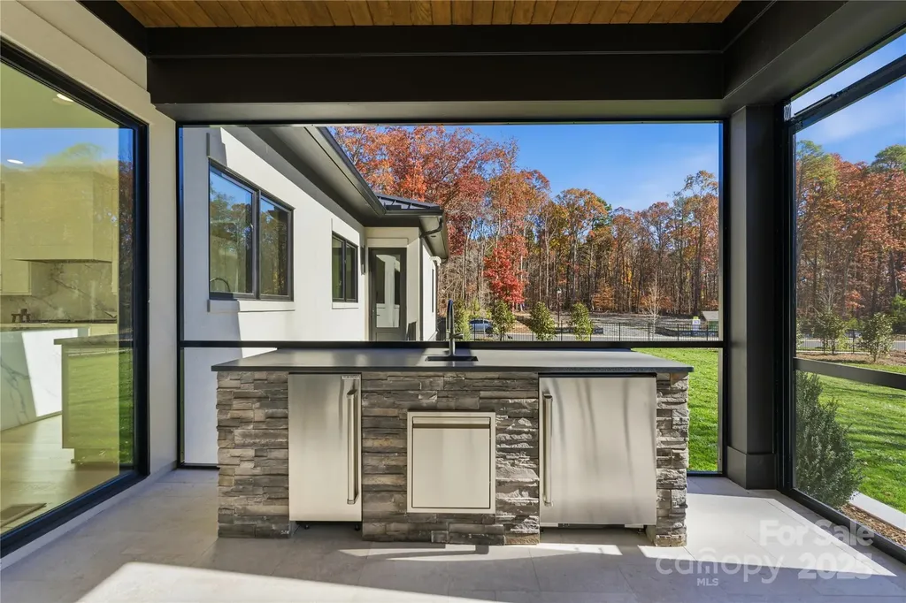 203 Sugar Maple Lane Matthews NC 28104