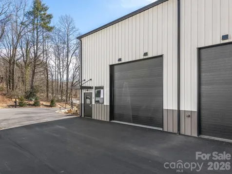 65 Speed Way Lake Toxaway NC 28747