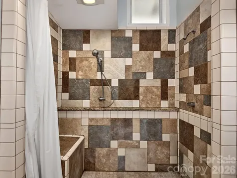 6 Star Berry Lane Fairview NC 28730
