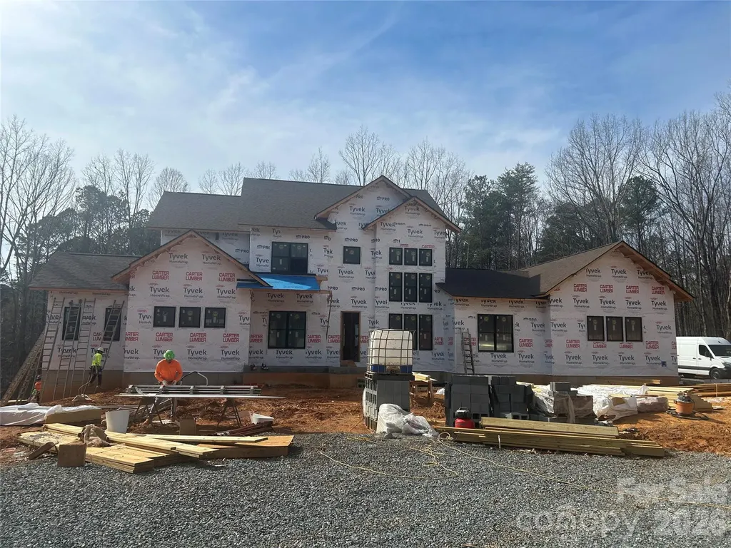 9215 Island Point Road Charlotte NC 28278