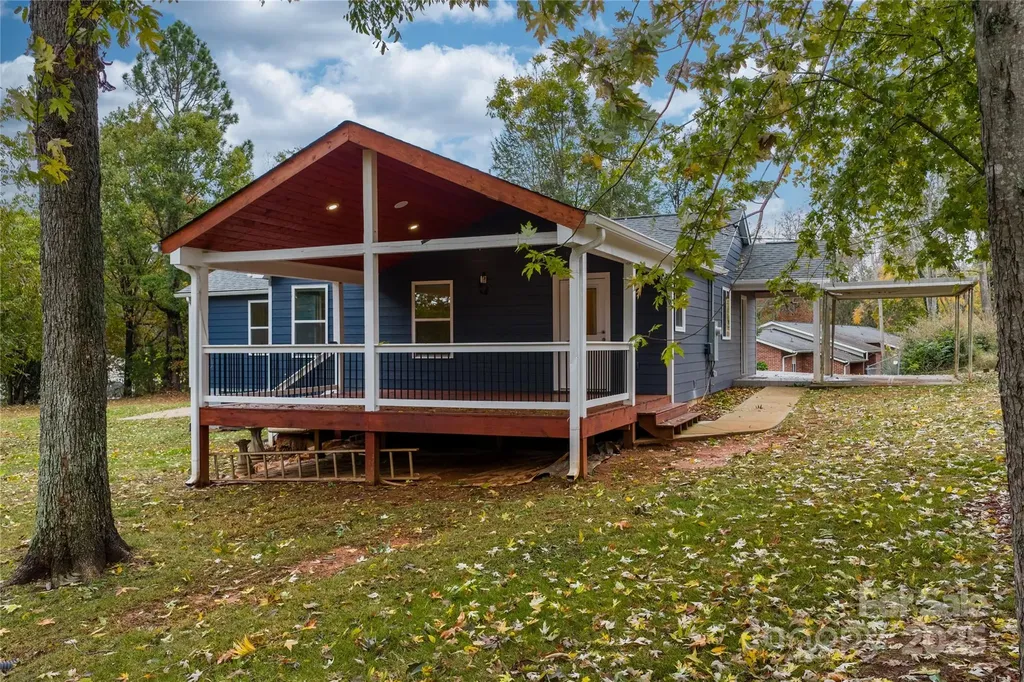 1515 Berkley Street SW Lenoir NC 28645