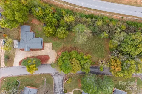 1515 Berkley Street SW Lenoir NC 28645