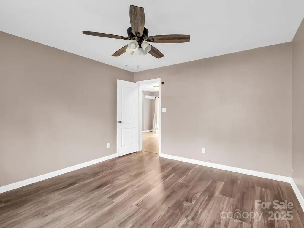 663 Landrum Road Columbus NC 28722