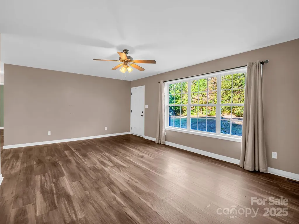 663 Landrum Road Columbus NC 28722