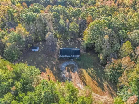 663 Landrum Road Columbus NC 28722