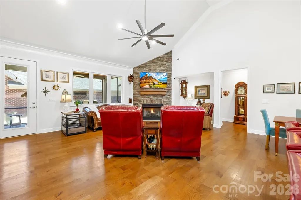 1140 Golden Hill Lane Denver NC 28037