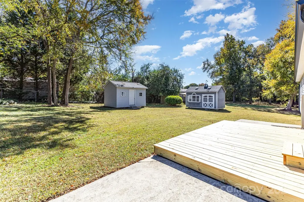 709 Robin Avenue Kannapolis NC 28081