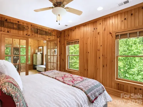 7255 Laurel Hill Drive Newland NC 28657