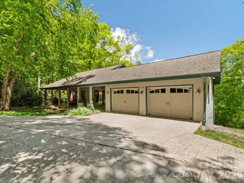 7255 Laurel Hill Drive Newland NC 28657