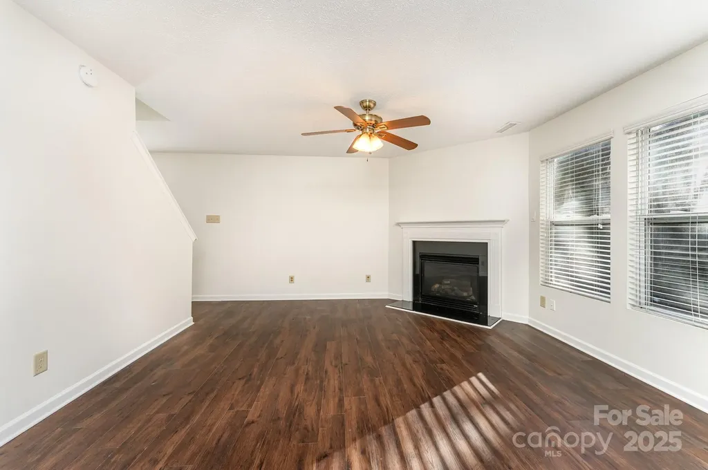 7601 Eben Drive Charlotte NC 28269