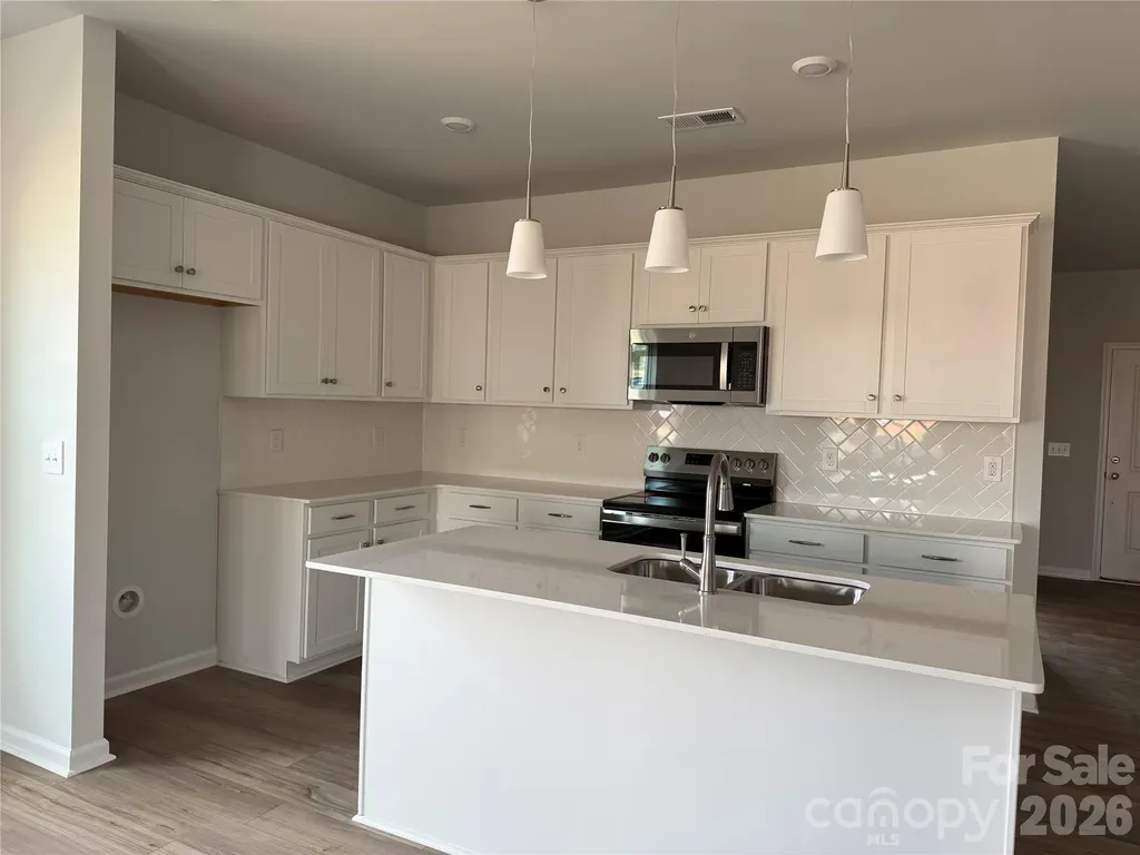 954 Leyna Court Newton NC 28658
