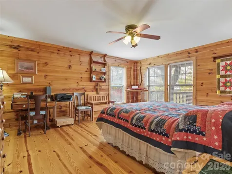 1447/1421 Ayers Mountain Road Green Mountain NC 28740